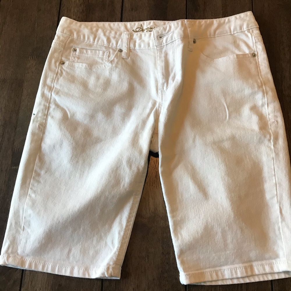 American Rag Shorts, 7 (juniors) - Picture 3 of 7